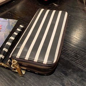 Black & White stripped wallet / wristlet